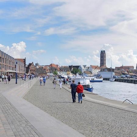 Ohlerich Speicher App_ 29 Wismar Bagian luar foto